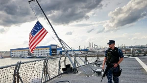 USS Mount Whitney zacumował w Gdyni