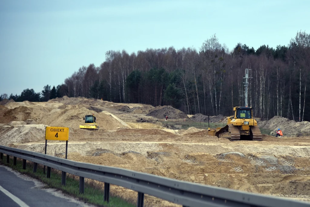 Zanim pierwsze maszyny wjadą na plac budowy, minie jeszcze trochę czasu