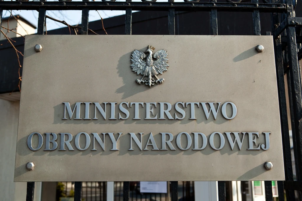 W sierpniu br. MON podał, że głównym celem nowelizacji jest uhonorowanie żołnierzy podziemia antykomunistycznego W sierpniu br. MON podał, że głównym celem nowelizacji jest uhonorowanie żołnierzy podziemia antykomunistycznego