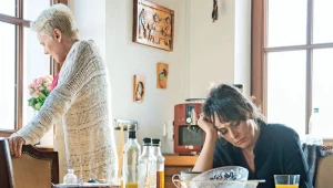 Zrozpaczona Ilona zwierzy się Izabeli, że choć to nie ona porwała Wiktorka, ponosi za to odpowiedzialność.