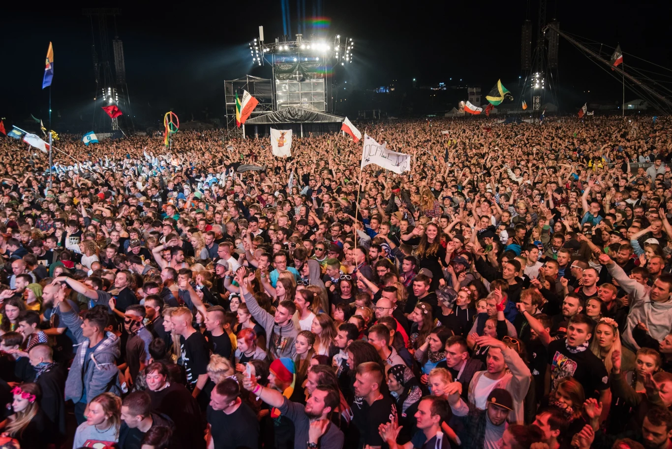 Kończący piątkowe (15 lipca) występy Grubson zebrał zdecydowanie najliczniejszą publiczność.