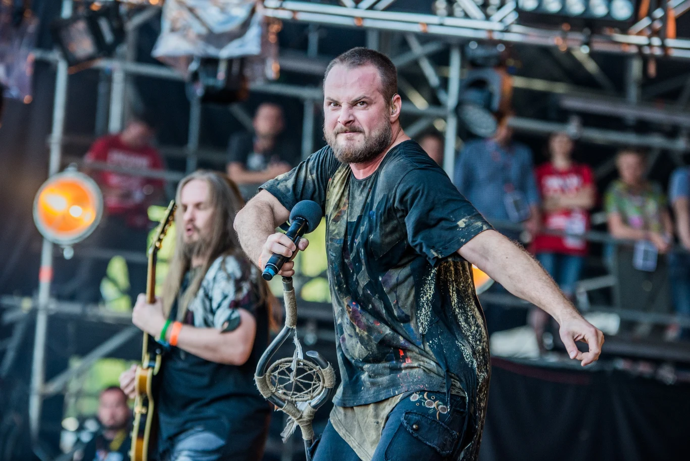 Cochise to petarda, która na Dużej Scenie pojawiła się dzięki Eliminacjom do Przystanku Woodstock. Cochise to petarda, która na Dużej Scenie pojawiła się dzięki Eliminacjom do Przystanku Woodstock.