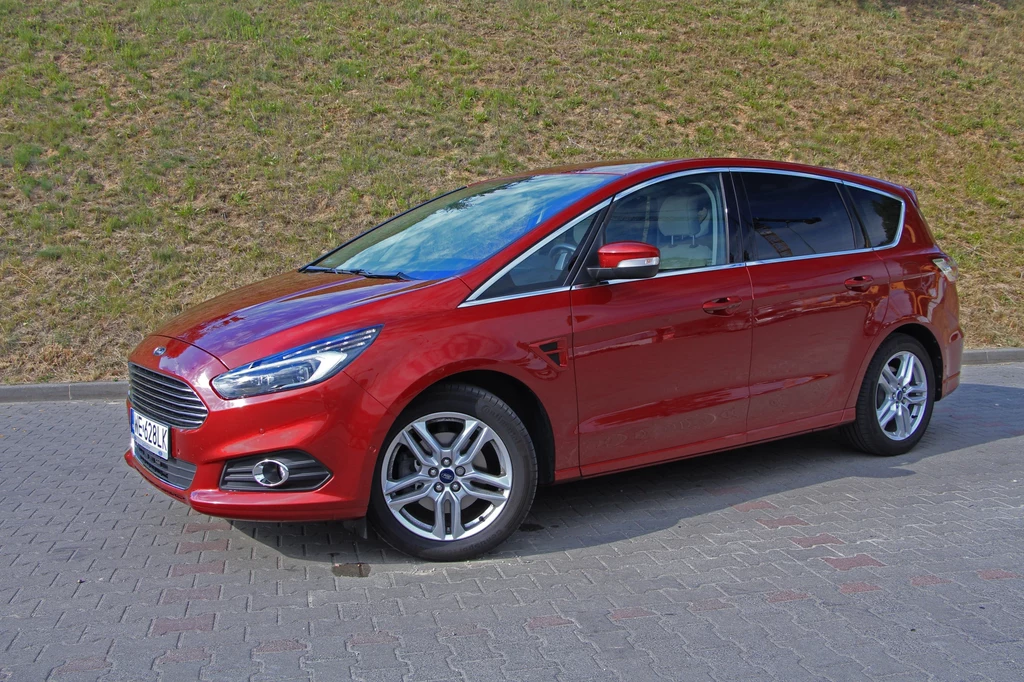 Ford S-Max