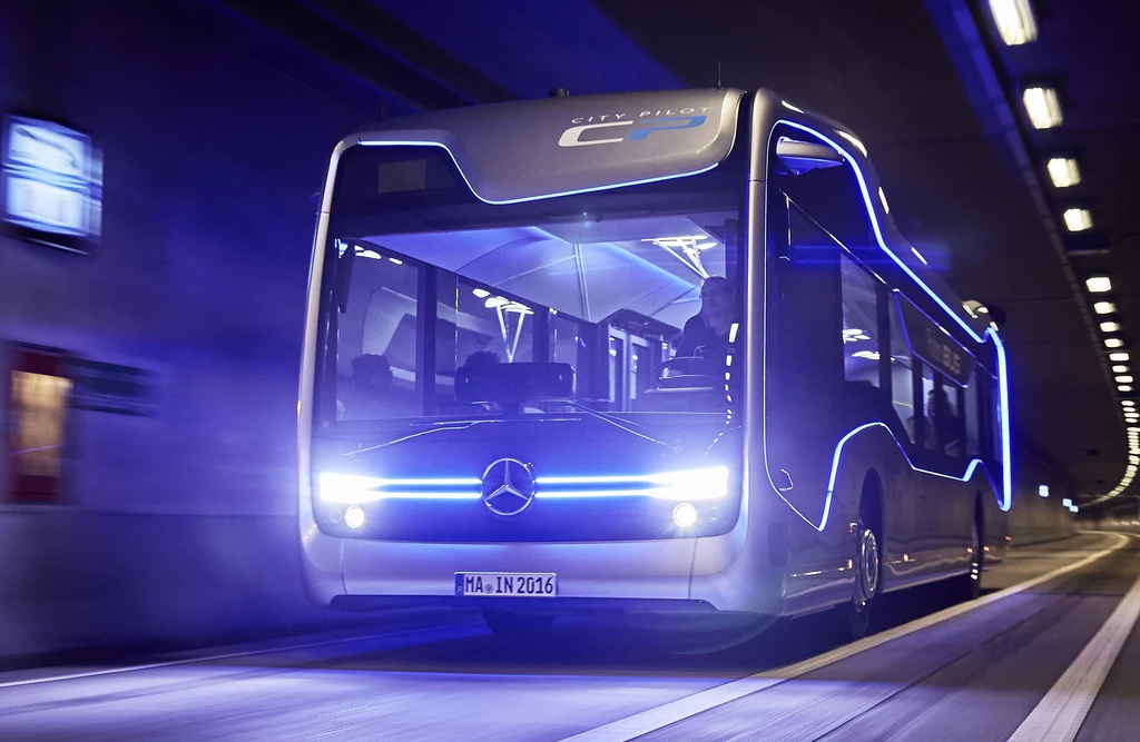 Mercedes Future Bus