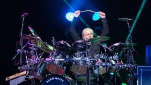 Yes: Alan White na razie rezygnuje z koncertów