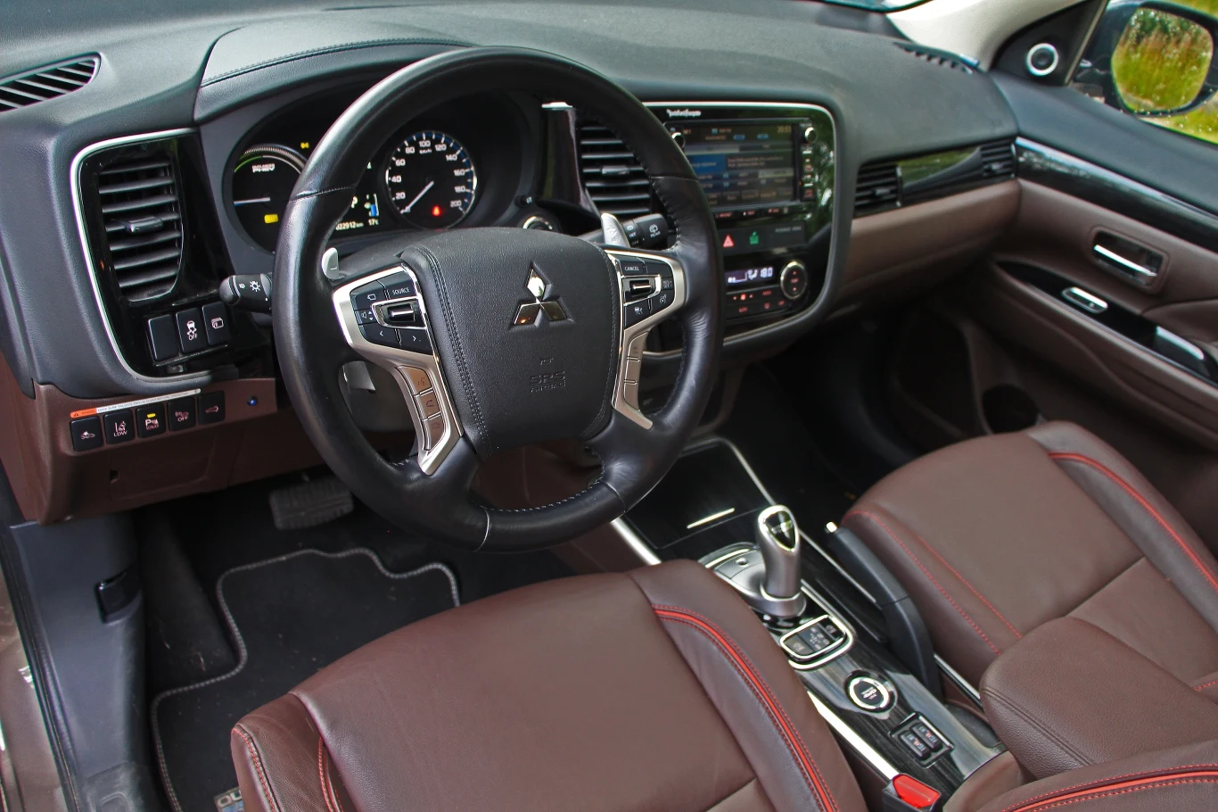 Mitsubishi Outlander PHEV