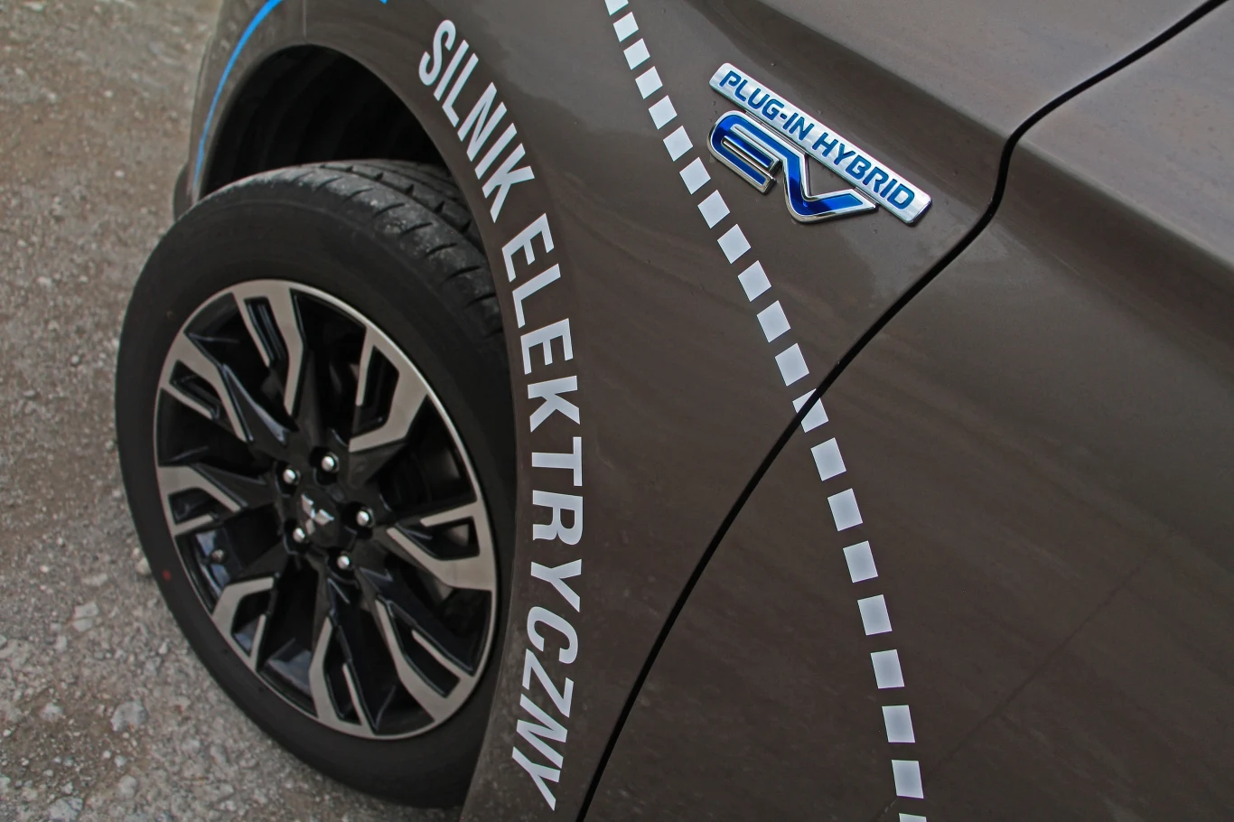 Mitsubishi Outlander PHEV