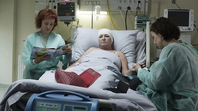 Na początku 2016 kinowym hitem okazał się film „Moje córki krowy”, w którym zagrała chorą matkę dwóch głównych bohaterek. Film został obsypany nagrodami,
m.in. Orłami w różnych kategoriach.