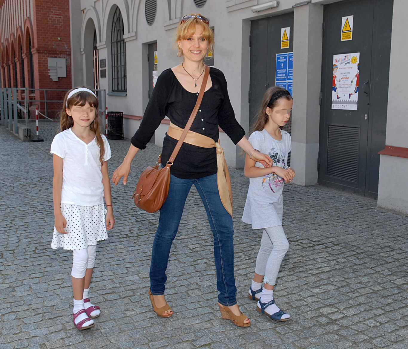 Aleksandra ze swoimi ukochanymi córkami Aleksandra ze swoimi ukochanymi córkami