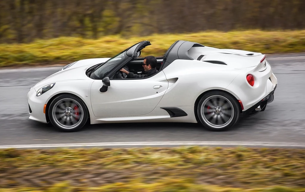 Alfa Romeo 4C Spider