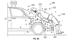 Patent Google - pieszy przyklejony do maski auta