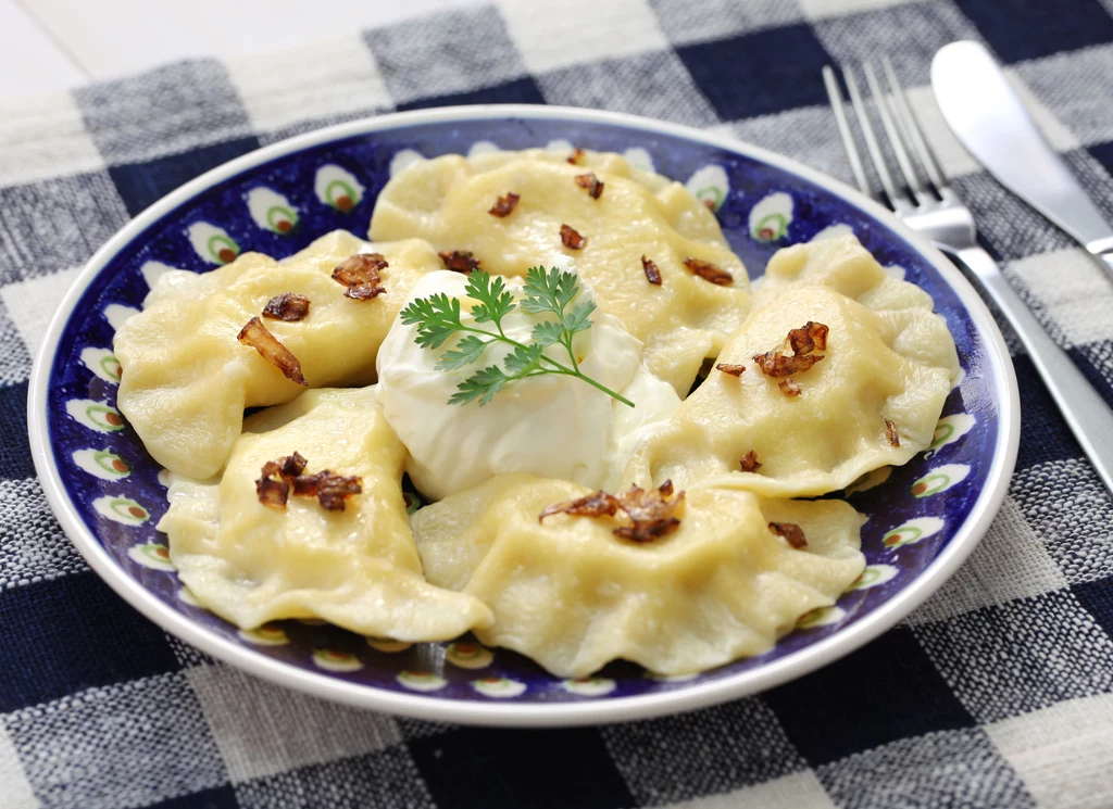 Poznaj sprawdzone przepisy na pierogi idealne