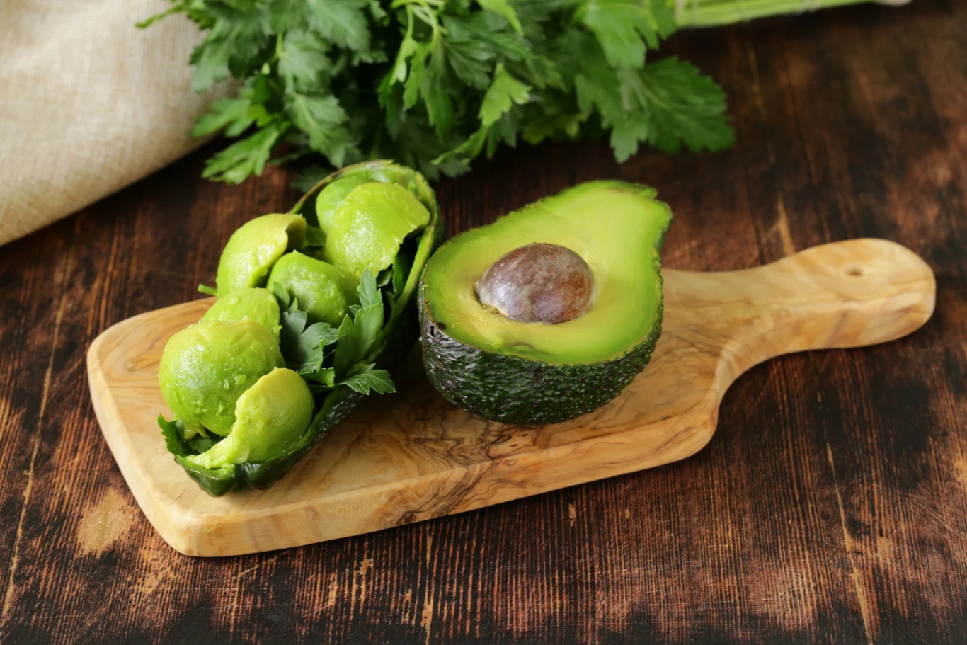 Awokado powinno być odpowiednio przechowywane, aby zachowało swój smak i świeżość