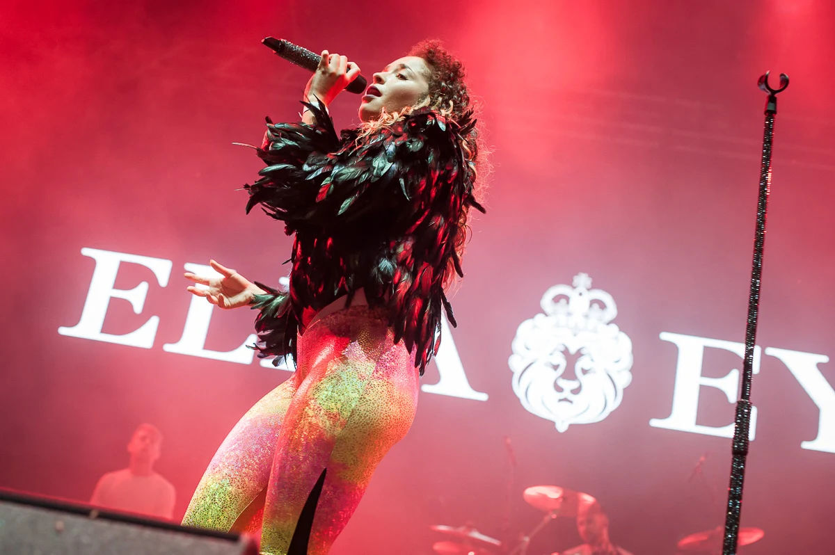 Ella Eyre