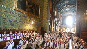 Msza święta pod przewodnictwem przewodniczącego KEP abp. Stanisława Gądeckiego w bazylice św. Franciszka z Asyżu w Krakowie
