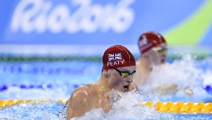 Adam Peaty podczas rekordowego wyścigu