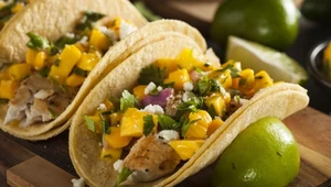 Tacos z mango i wołowiną