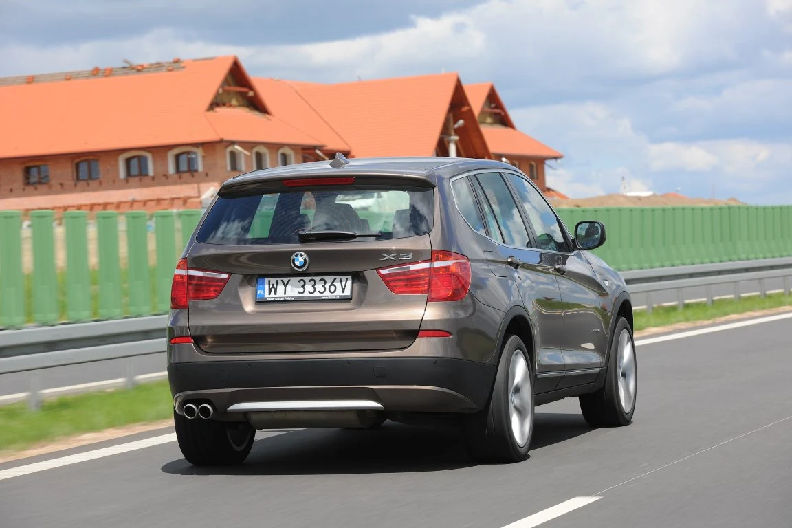 BMW X3 F25 (2010-) BMW X3 F25 (2010-)