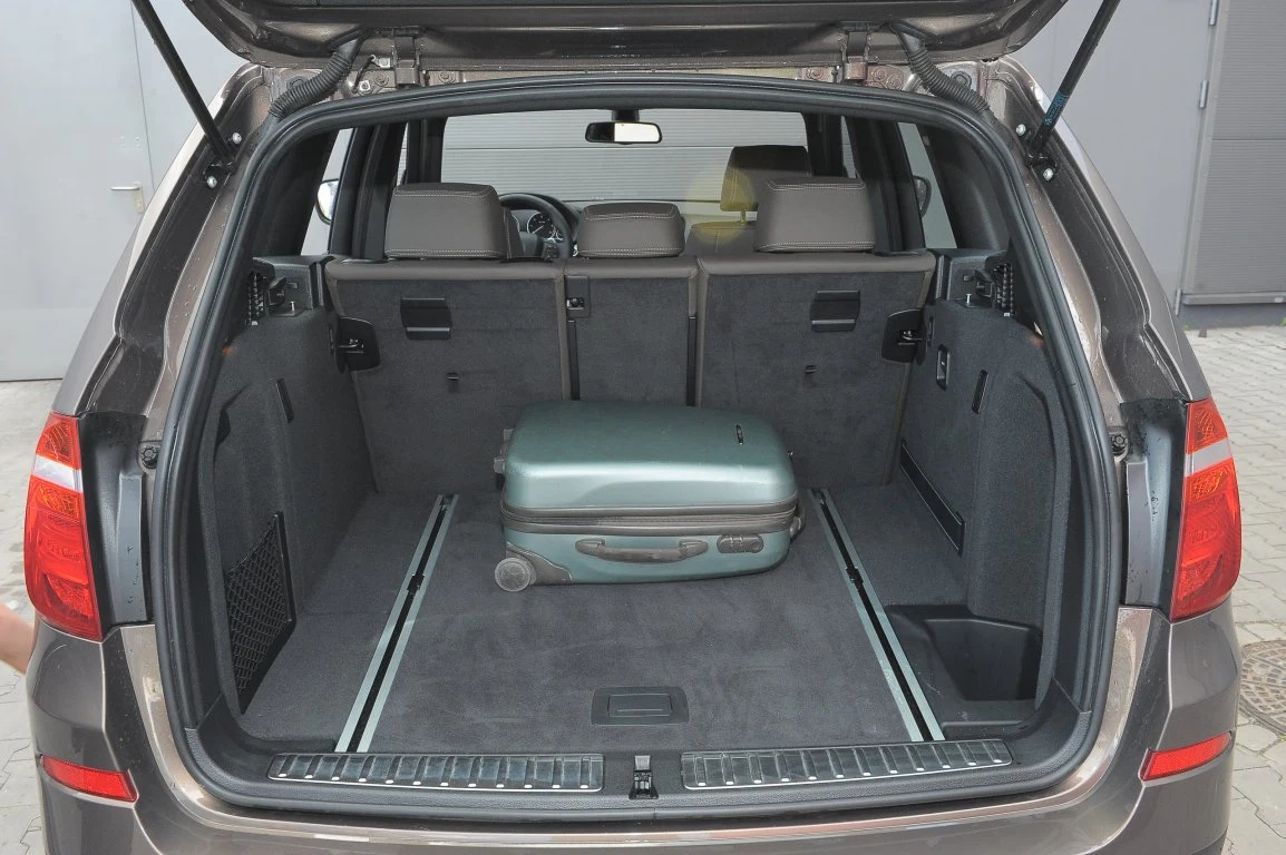 BMW X3 F25 (2010-) BMW X3 F25 (2010-)