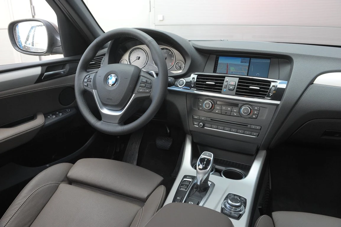 BMW X3 F25 (2010-) BMW X3 F25 (2010-)