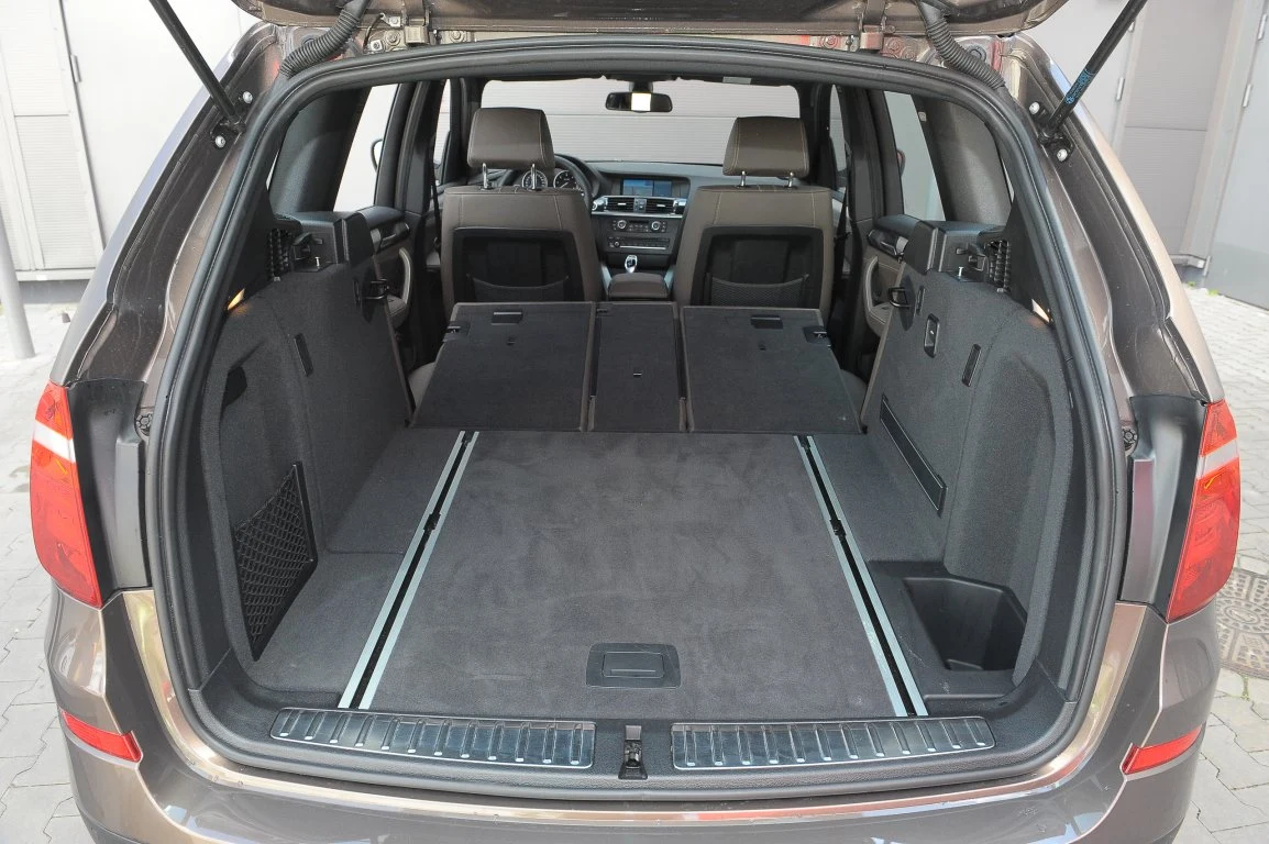 BMW X3 F25 (2010-) BMW X3 F25 (2010-)