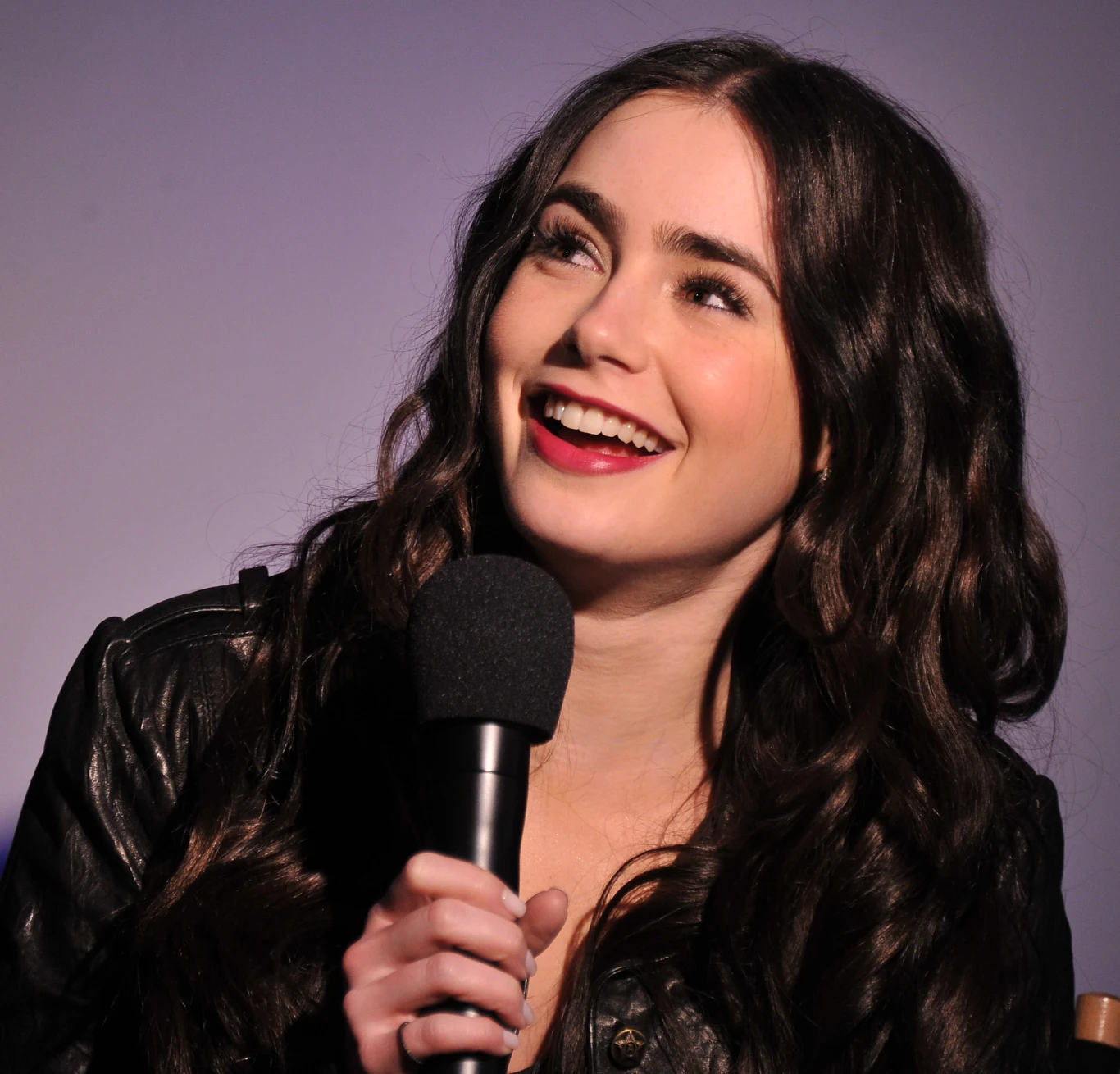 Lily Collins jakiś czas temu