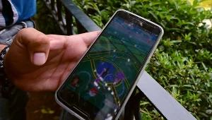 Młodzi ludzie tłumaczyli samowolne wejście na teren prywatny grą "Pokemon Go"