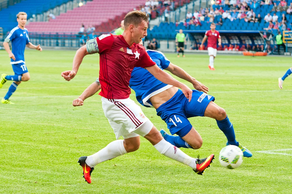 Wisła Kraków przegrała z Ruchem Chorzów 1-2 (1-1) w 5. kolejce Lotto Ekstraklasy