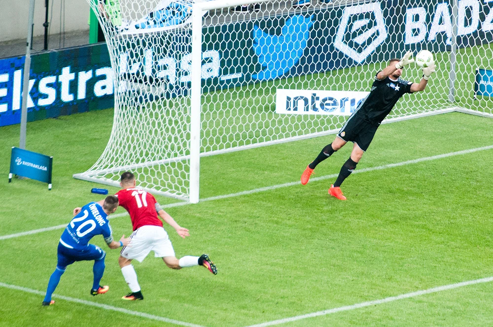 Wisła Kraków przegrała z Ruchem Chorzów 1-2 (1-1) w 5. kolejce Lotto Ekstraklasy