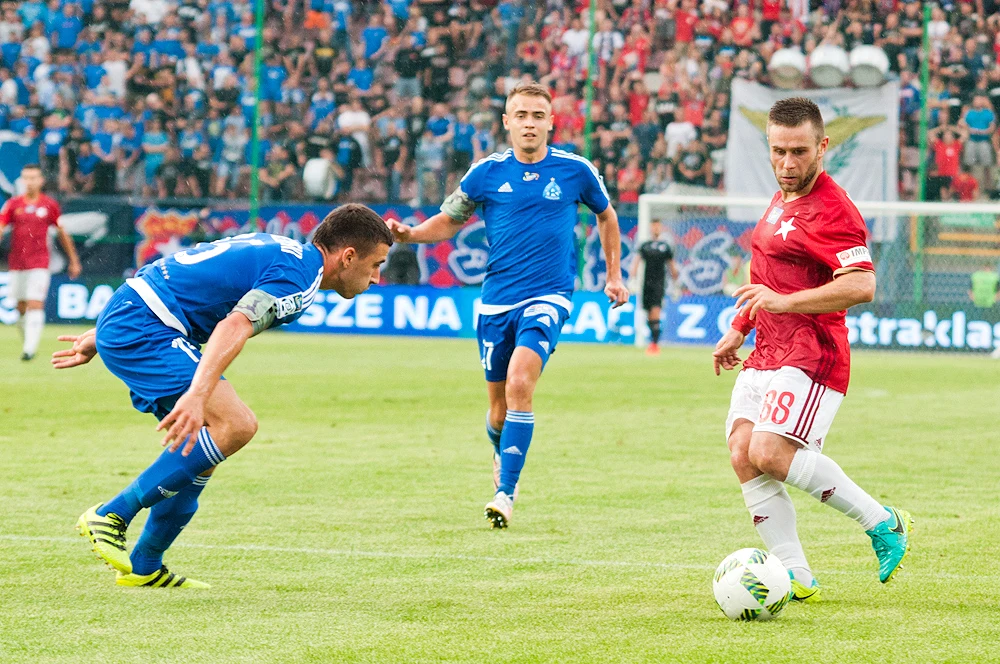 Wisła Kraków przegrała z Ruchem Chorzów 1-2 (1-1) w 5. kolejce Lotto Ekstraklasy