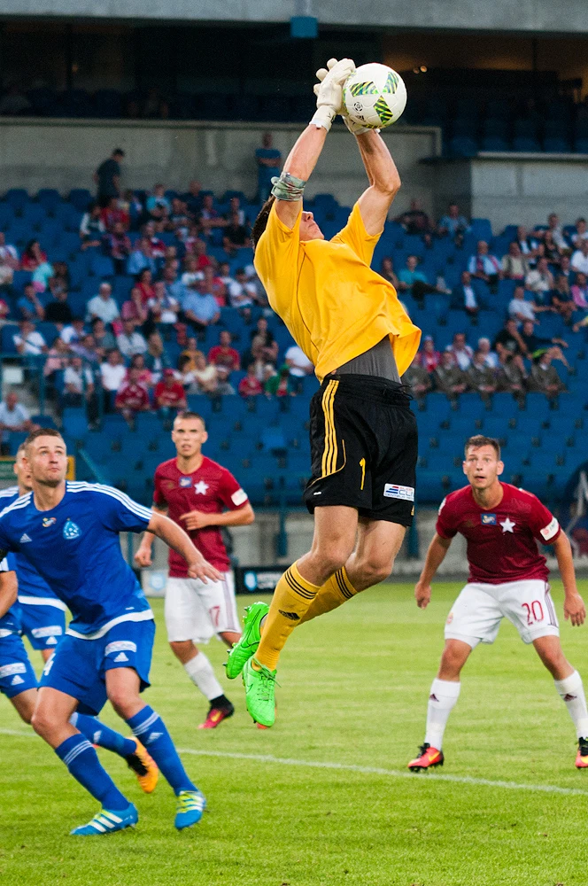 Wisła Kraków przegrała z Ruchem Chorzów 1-2 (1-1) w 5. kolejce Lotto Ekstraklasy