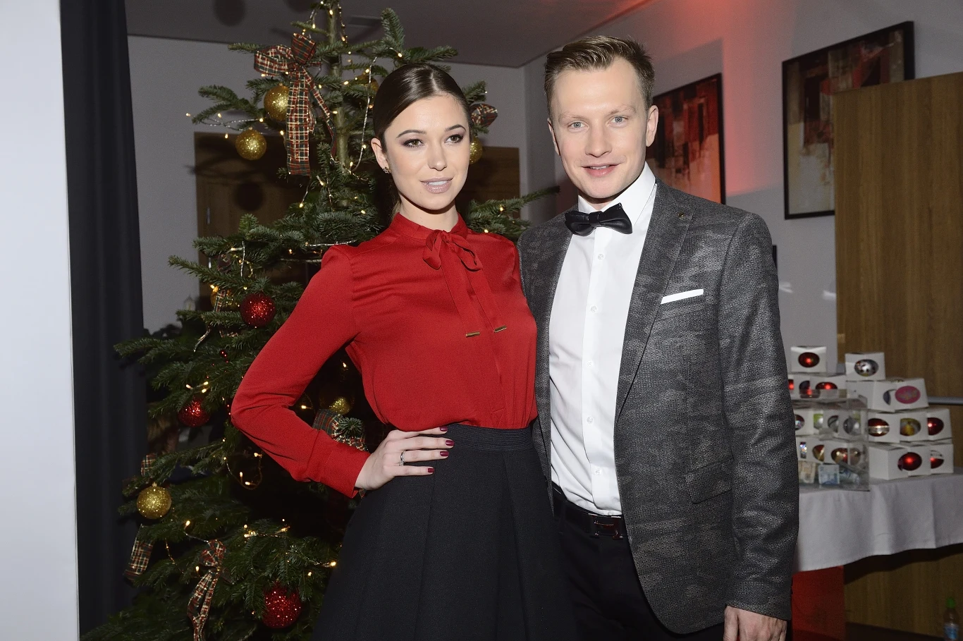 Kuba Wesołowski z żoną