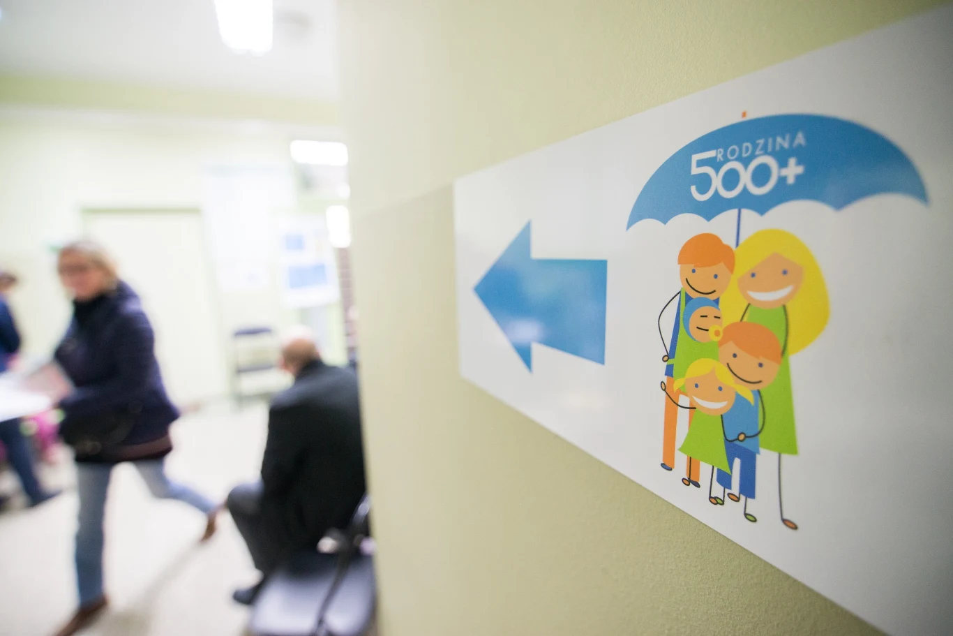 2,7 mln rodzin korzysta z programu "Rodzina 500+" 2,7 mln rodzin korzysta z programu "Rodzina 500+"