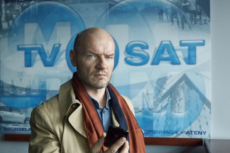 W obsadzie filmu znaleźli się, m.in.: Beata Fido, Maciej Półtorak i Jerzy Zelnik oraz odtwórcy ról pary prezydenckiej – Lech Łotocki i Ewa Dałkowska. Film trafi do regularnej dystrybucji kinowej 9 września. W obsadzie filmu znaleźli się, m.in.: Beata Fido, Maciej Półtorak i Jerzy Zelnik oraz odtwórcy ról pary prezydenckiej – Lech Łotocki i Ewa Dałkowska. Film trafi do regularnej dystrybucji kinowej 9 września.