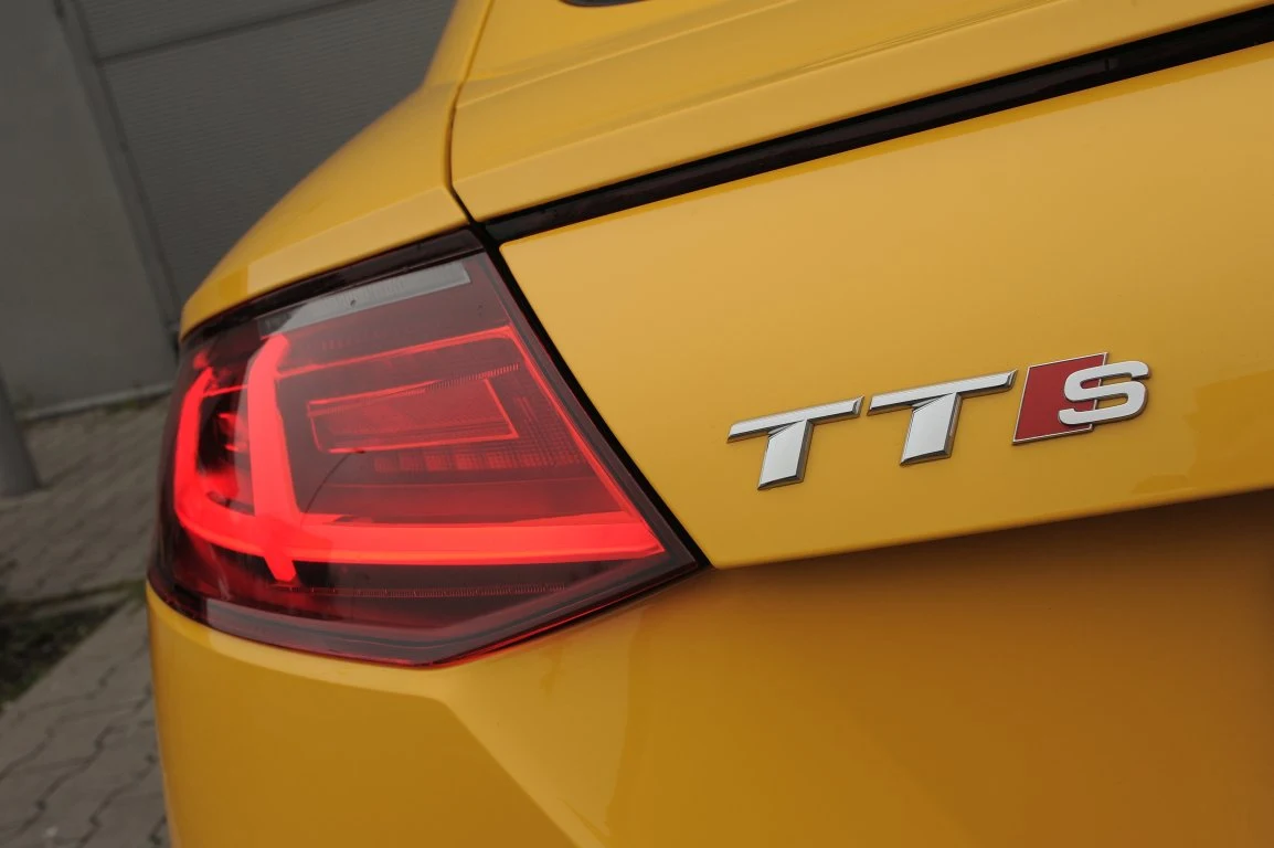 Audi TTS S tronic