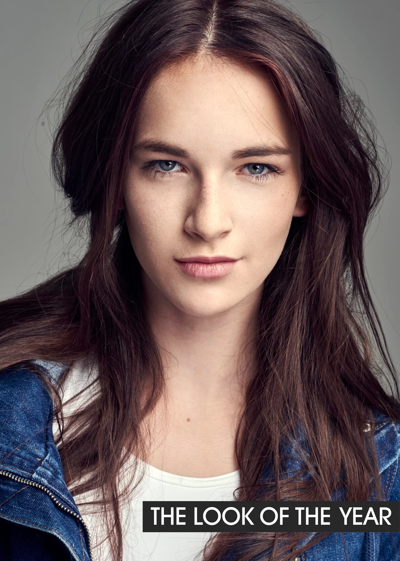JULIA Z. | Mstów | 15 lat | 182cm | sms o treści LOOK.19 na numer 7248