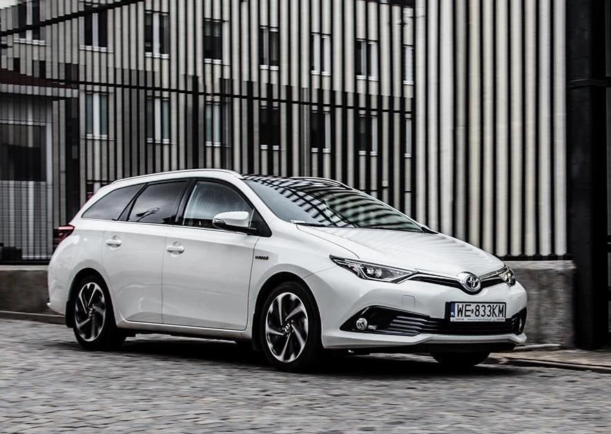 Toyota Auris TS Hybrid