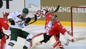 Rafał Radziszewski (z prawej) nie uratował Cracovii przed porażką