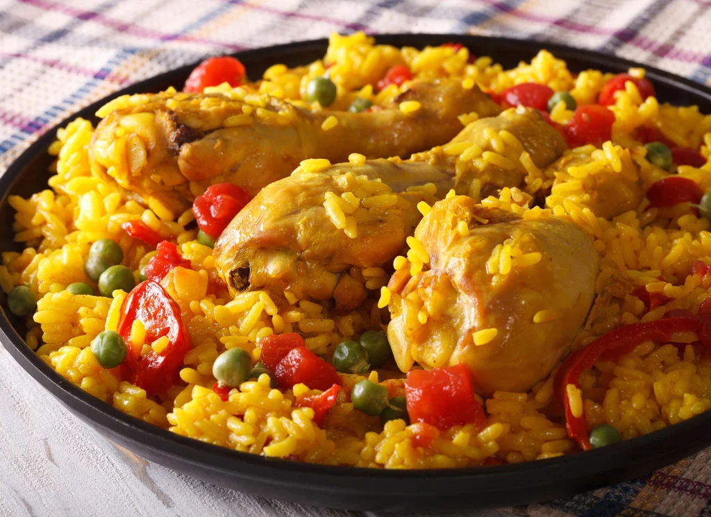 Paella z kurczakiem