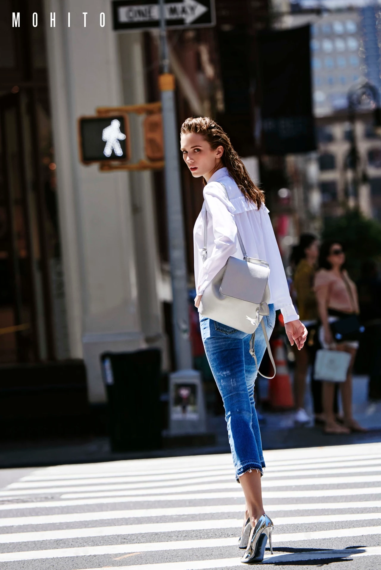 Sesja promująca najnowszy lookbook powstała w Nowym Jorku, zdjęcia wykonał Marcin Kempski. Sesja promująca najnowszy lookbook powstała w Nowym Jorku, zdjęcia wykonał Marcin Kempski.