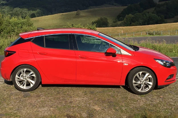 Opel astra