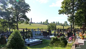 Urna z prochami pilota spocznie w czwartek w Kwaterze Lotników na poznańskim cmentarzu na Miłostowie (zdj. ilustracyjne)