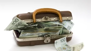 Wpłaty oscylowały koło 100 tys. złotych; zdj. ilustracyjne