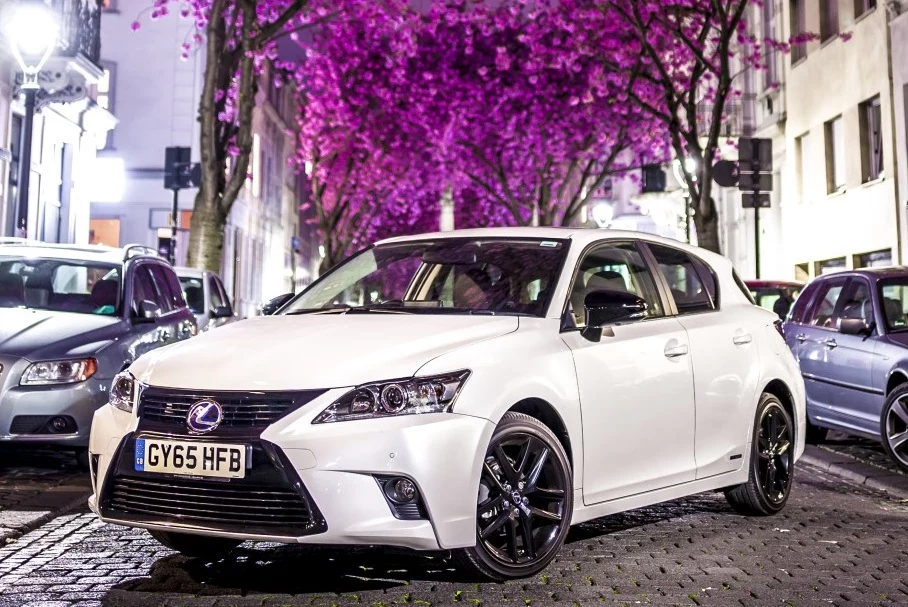 Lexus CT 200h