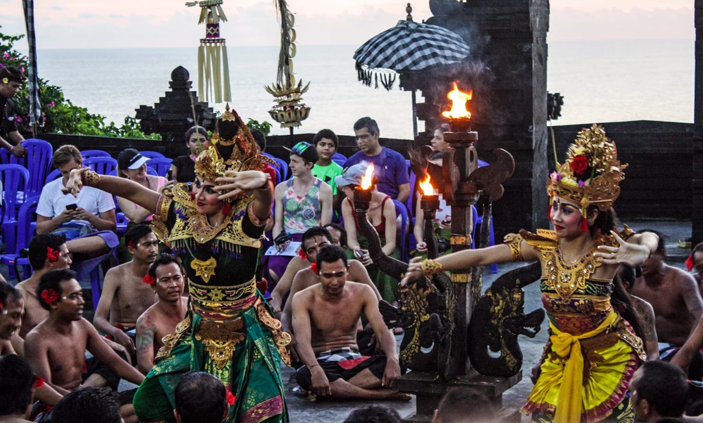 Kecak - tradycyjny taniec Bali