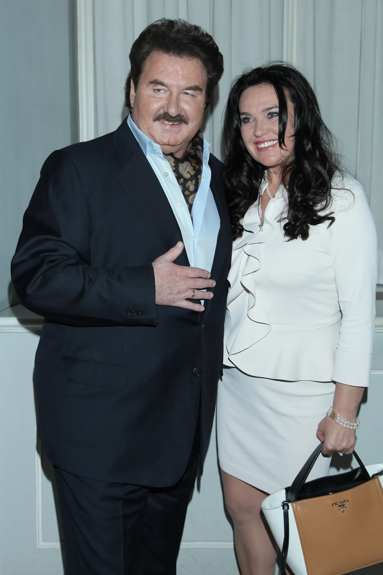 Krzysztof Krawczyk z żoną