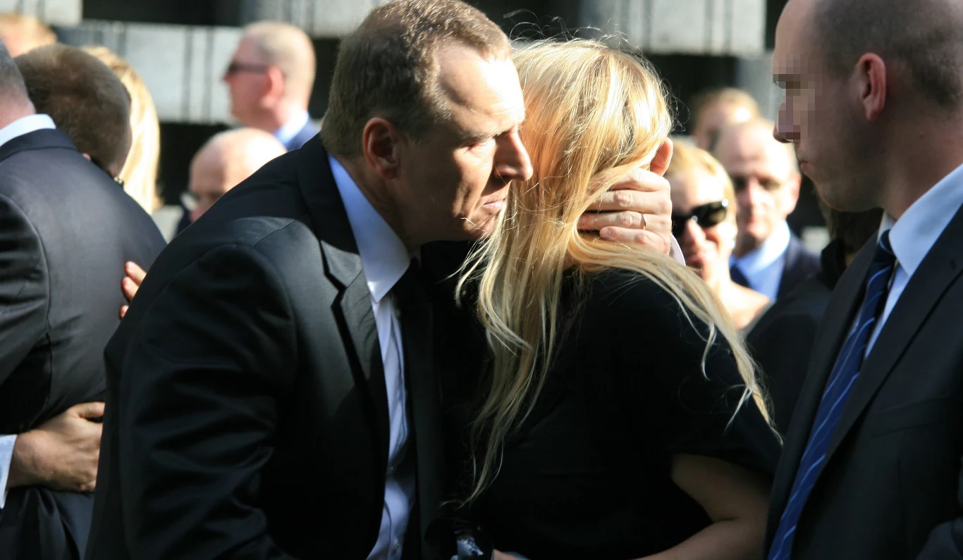 Jacek Kurski przyjmował kondolencje Jacek Kurski przyjmował kondolencje