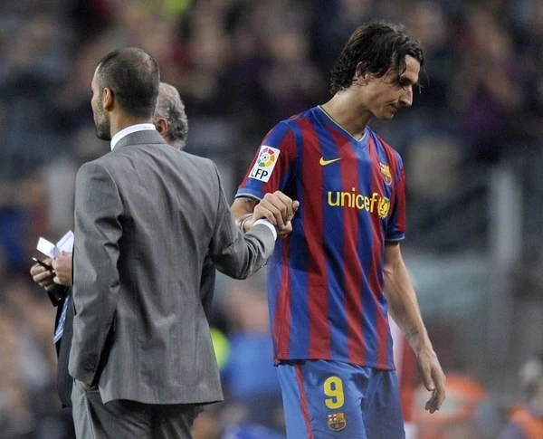 Zlatan Ibrahimović współpracował z Guardiolą w Barcelonie w latach 2009-2010 Zlatan Ibrahimović współpracował z Guardiolą w Barcelonie w latach 2009-2010