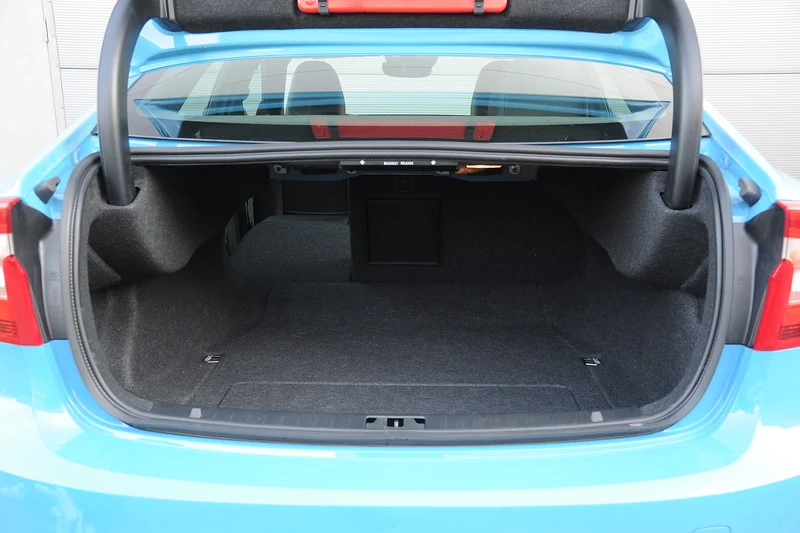Volvo S60 T6 Polestar Volvo S60 T6 Polestar