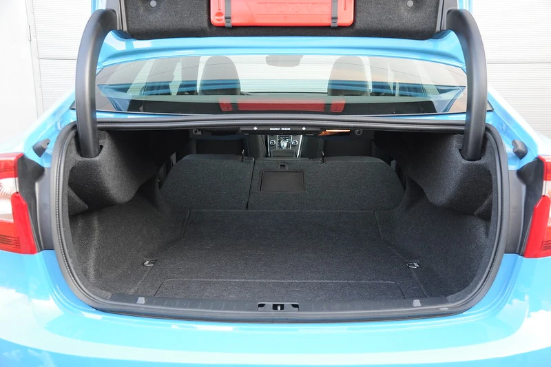 Volvo S60 T6 Polestar Volvo S60 T6 Polestar